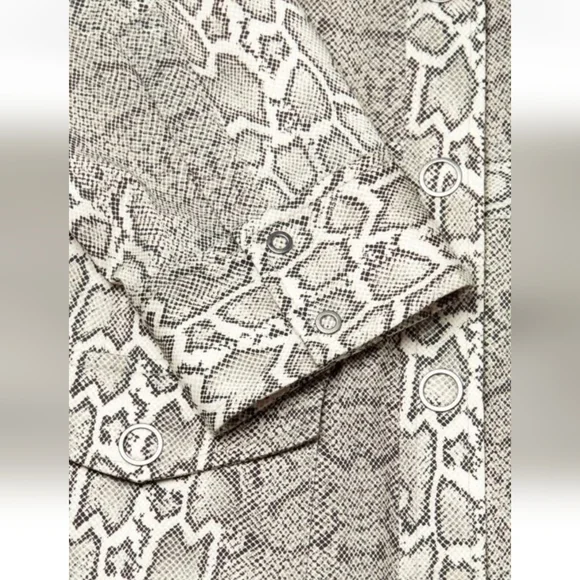 Elie Tahari Women's Emilia Snake Print Shirtdress NWT $498.00 Size US 6 Small